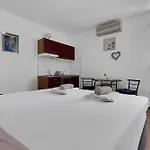 Spectrum 2 Apartmán Makarská