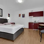 Spectrum 2 Apartman Makarska